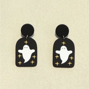🎃🦇 HALLOWEEN 🦇🎃 Black Acrylic Ghost Stud Earrings